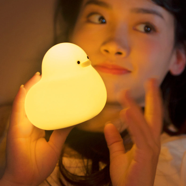 Veilleuse mignonne en forme de petit canard en silicone souple à LED, meilleur cadeau pour bébé et fille