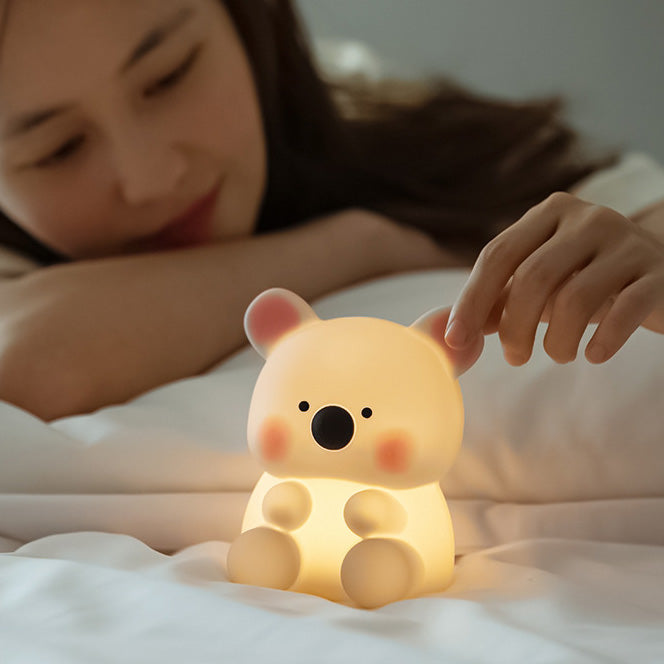 Koala en silicone spongieux avec chapeau et veilleuse LED - Cadeau idéal pour les enfants et les filles