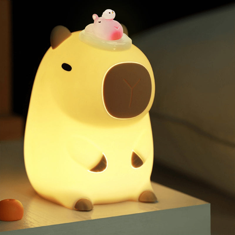 Veilleuse LED en silicone en forme de Capybara nageur - Cadeau idéal pour les enfants et les filles 